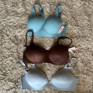 Victoria secret bras new with tags